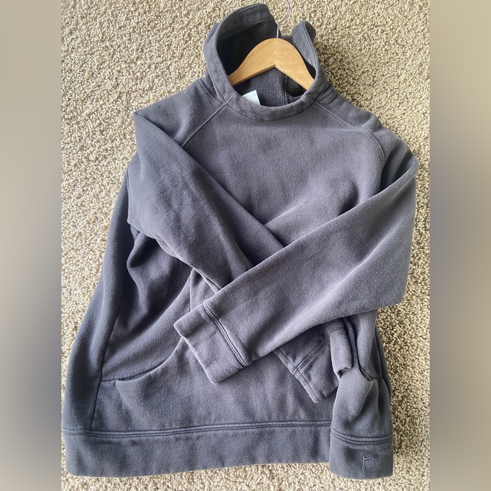 Black Nike Sweatshirt Vintage